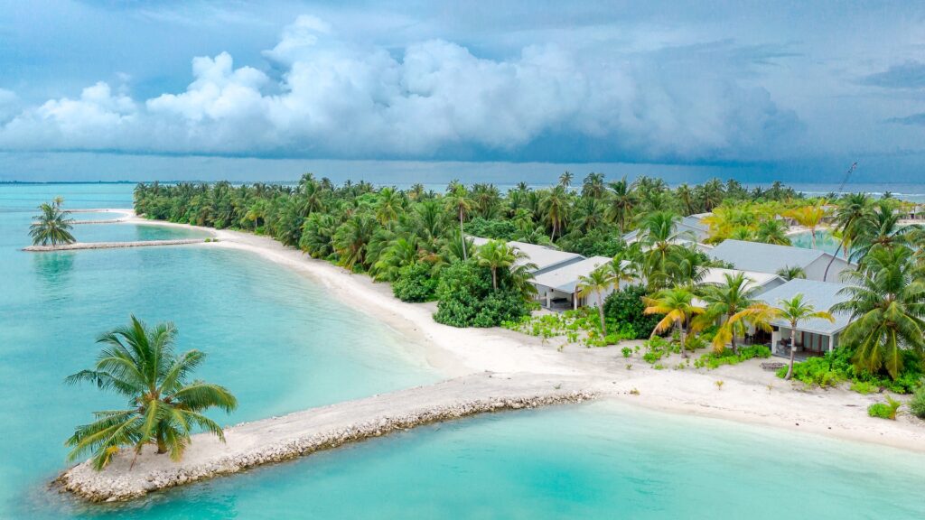 Island Escapes -Discovering Paradise in Remote Tropical Destinations