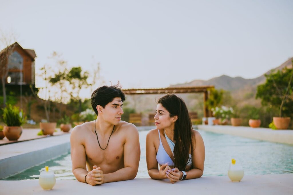 Enchanting Escapes: Cozy Hotels Tailored for Romantic Getaways